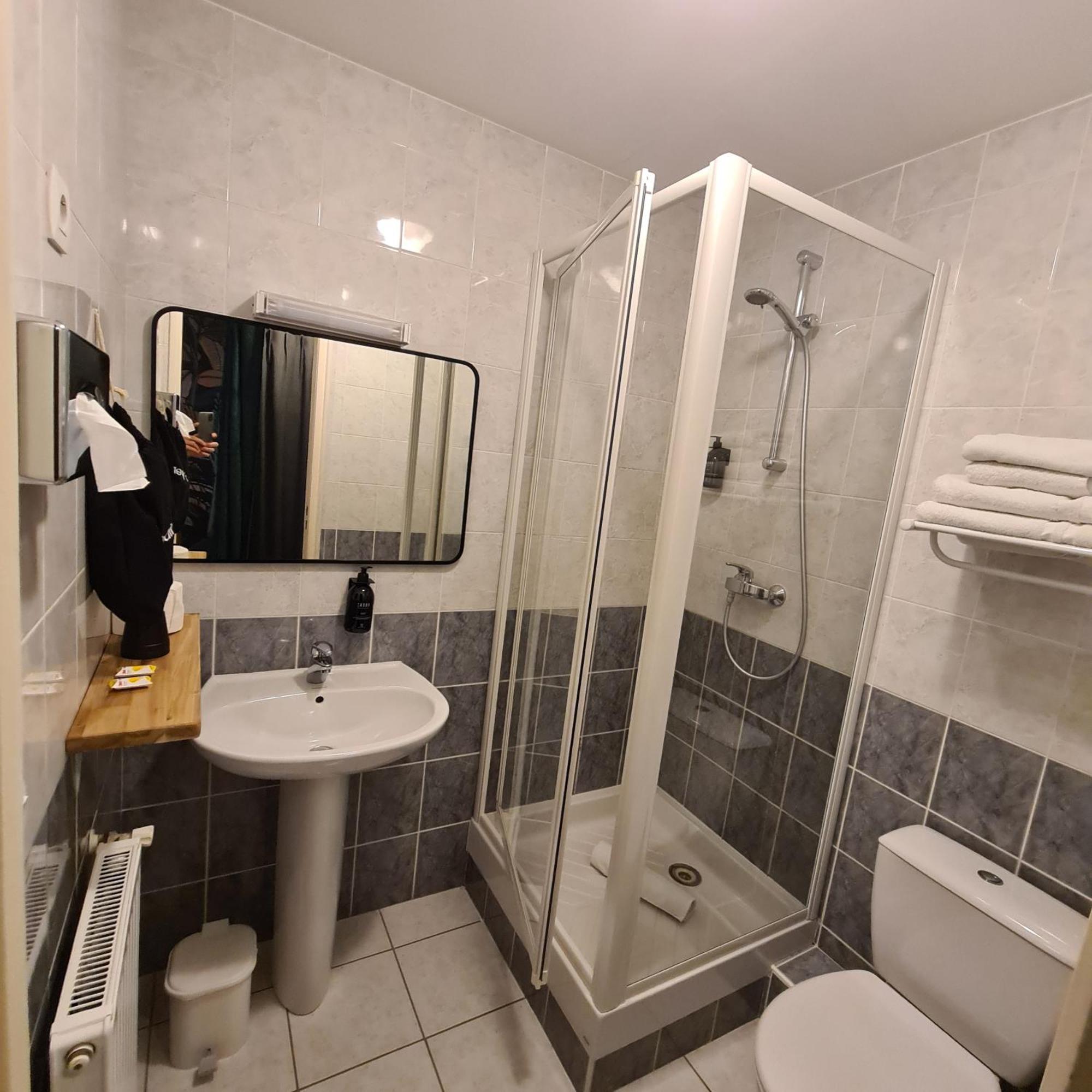 Le Grand Hotel Барселонет Екстериор снимка
